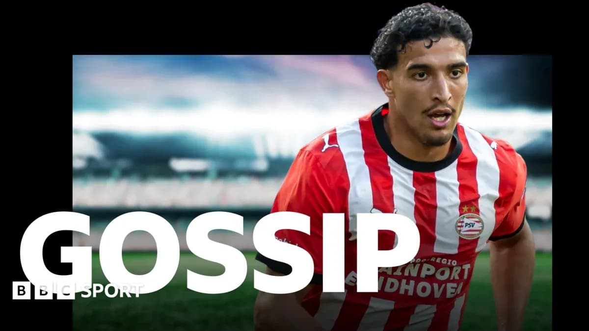 Player in PSV Eindhoven kit running on pitch Player in PSV Eindhoven kit running on pitch