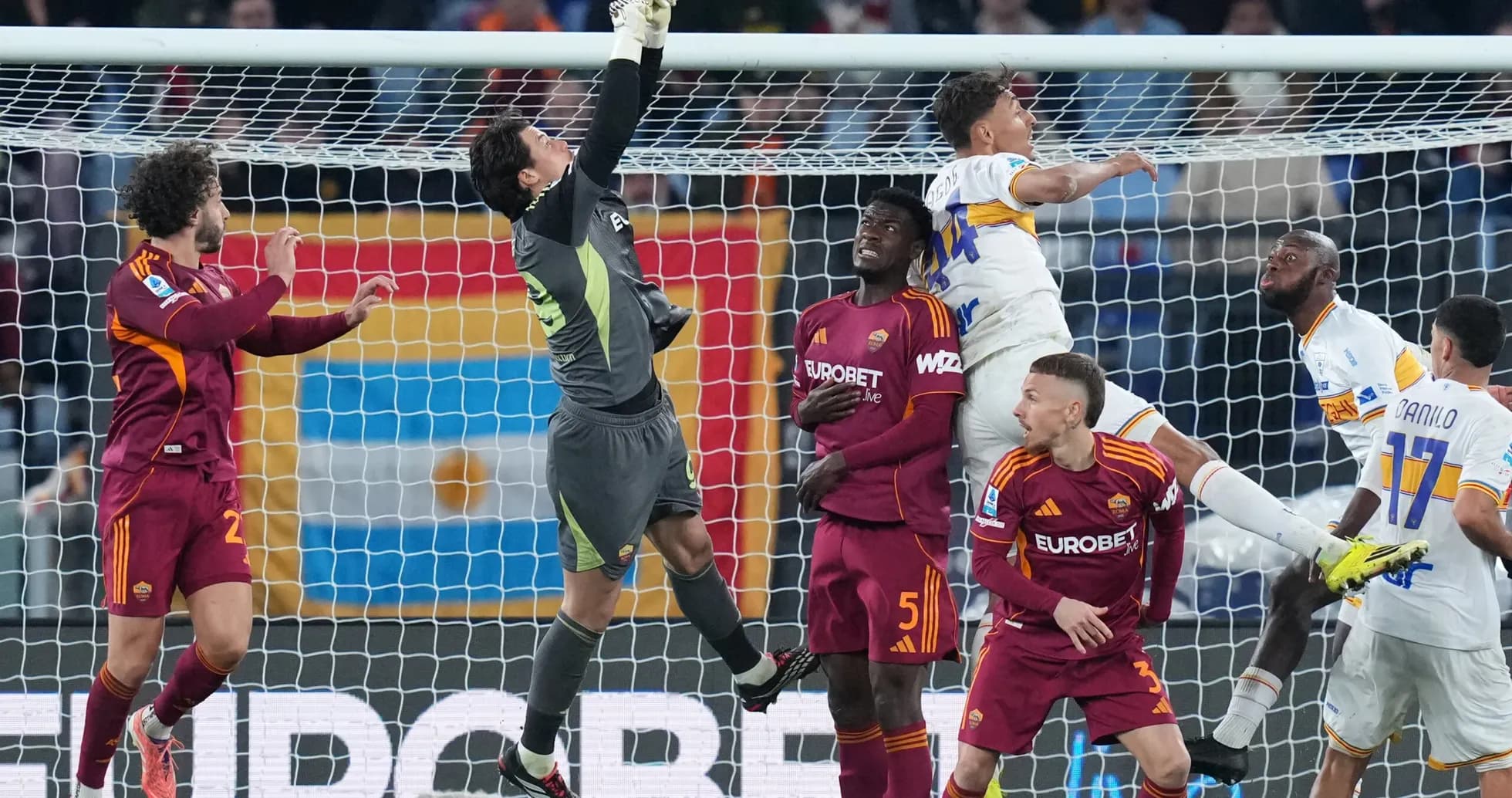 Goalkeeper making a save during Lecce vs AS Roma Goalkeeper making a save during Lecce vs AS Roma