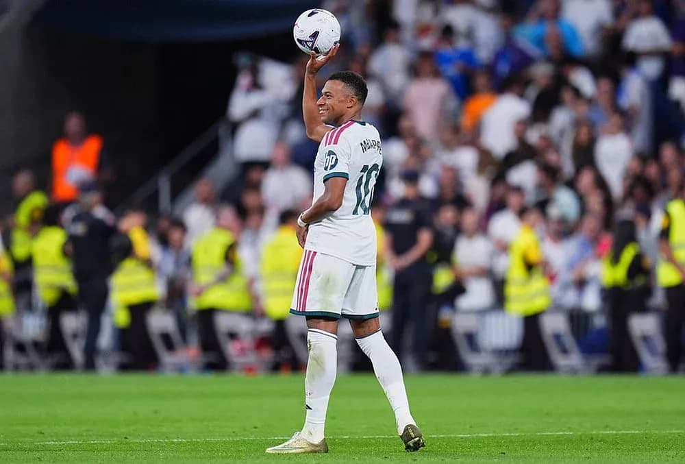 Player celebrating with ball during La Liga match Player celebrating with ball during La Liga match