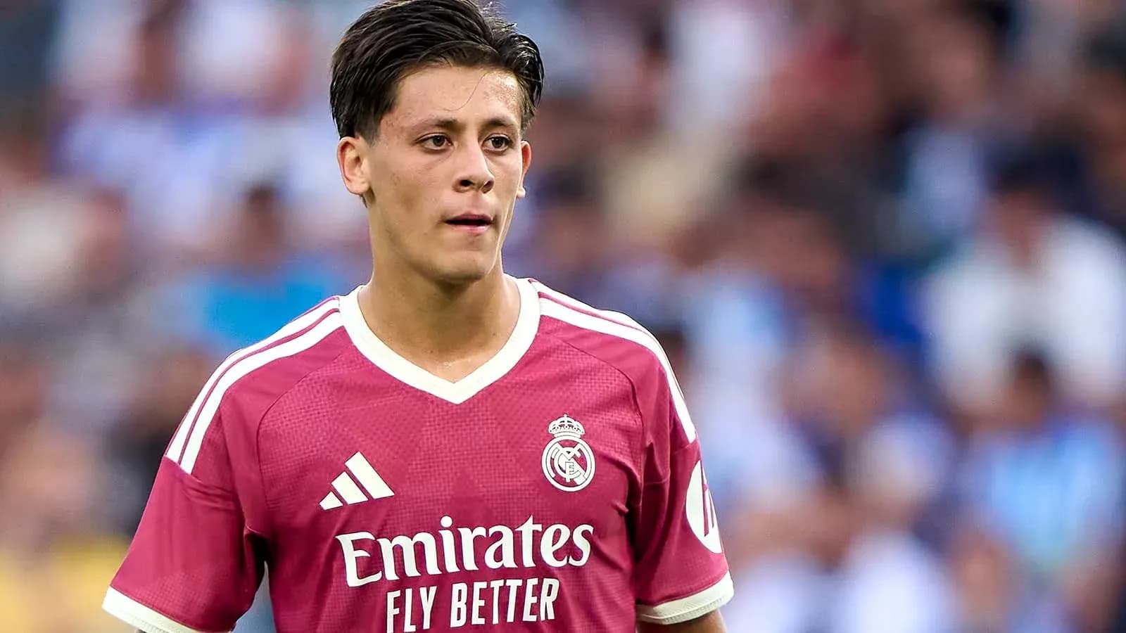Player wearing Real Madrid jersey during match Player wearing Real Madrid jersey during match