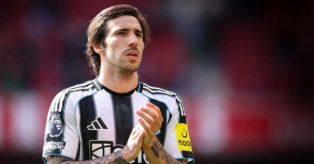 Player in Newcastle United jersey during match Player in Newcastle United jersey during match