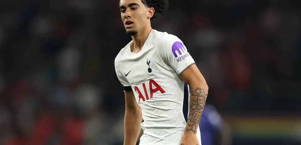 Player wearing Tottenham jersey during match action Player wearing Tottenham jersey during match action