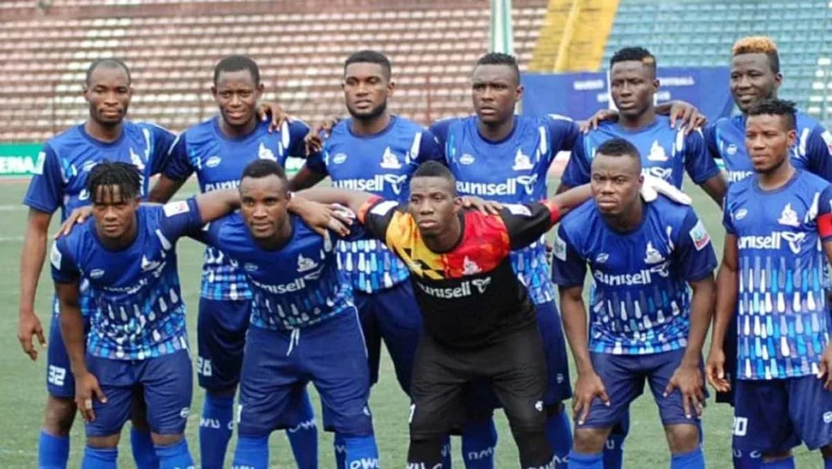 Rivers United team posing before the match Rivers United team posing before the match