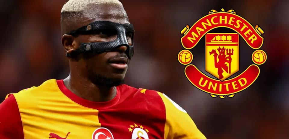 Player wearing mask in Galatasaray jersey during match Player wearing mask in Galatasaray jersey during match