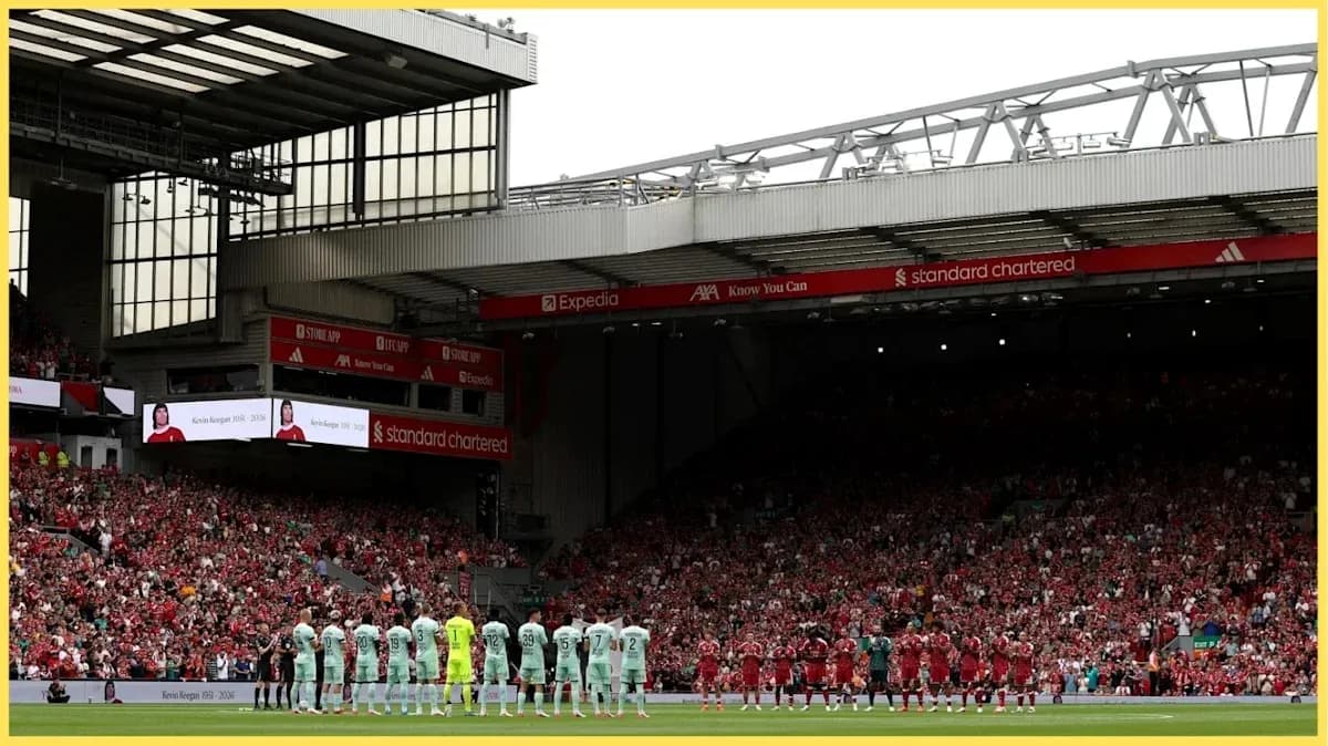 Teams lined up in tribute at Anfield stadium Teams lined up in tribute at Anfield stadium