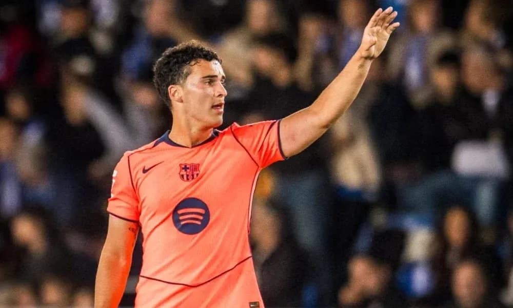 Player signaling during a football match Player signaling during a football match