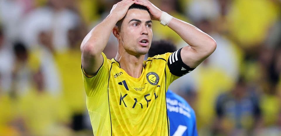 Player in yellow jersey reacting during match Player in yellow jersey reacting during match