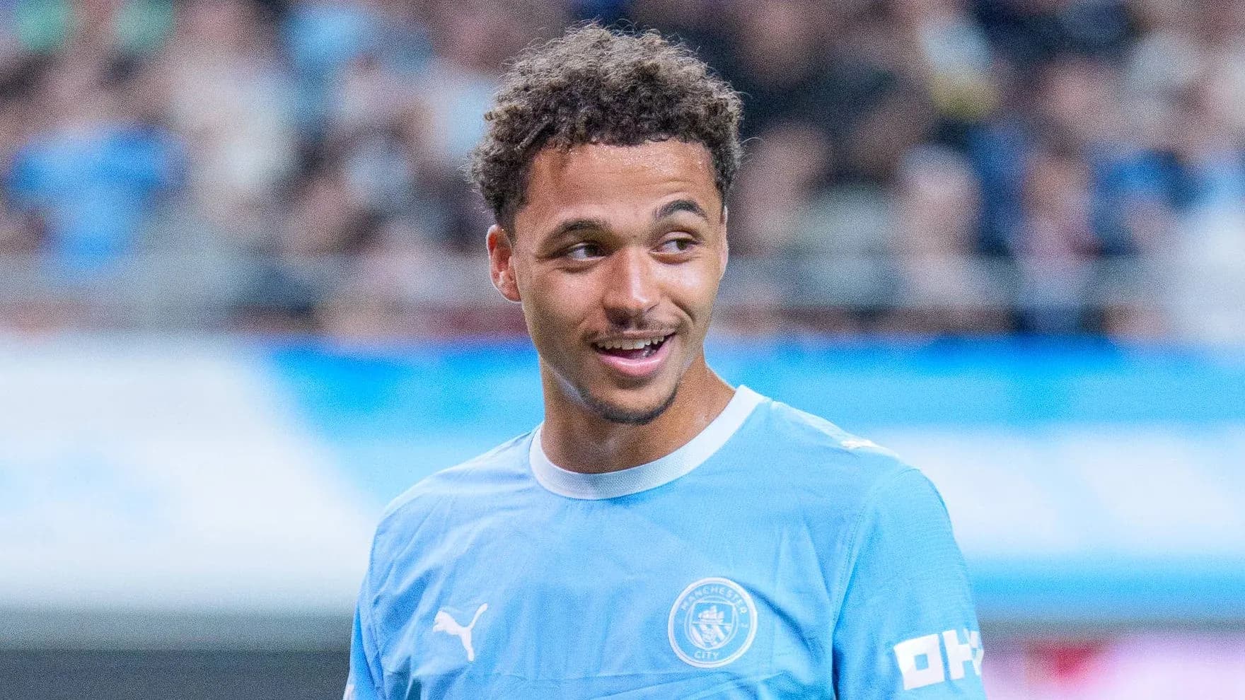 Player in Manchester City kit during warm-up Player in Manchester City kit during warm-up