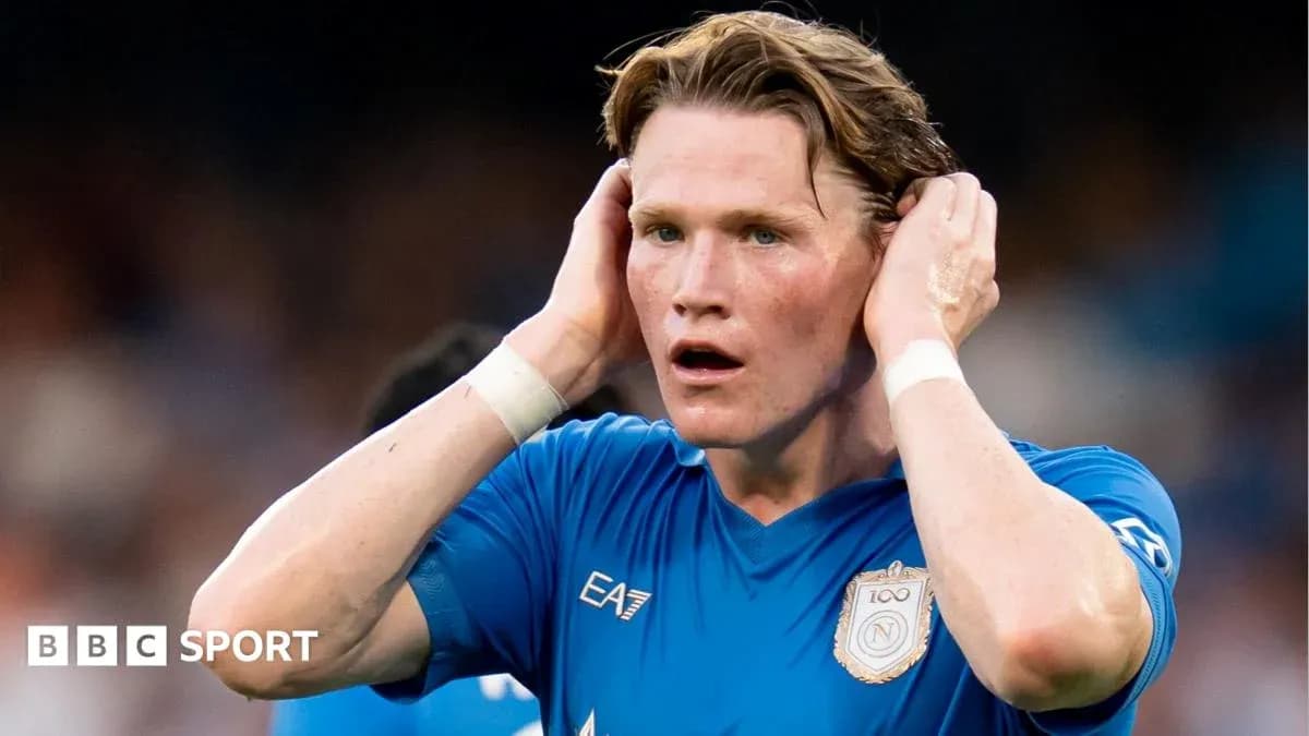 Player in blue jersey reacting during match Player in blue jersey reacting during match
