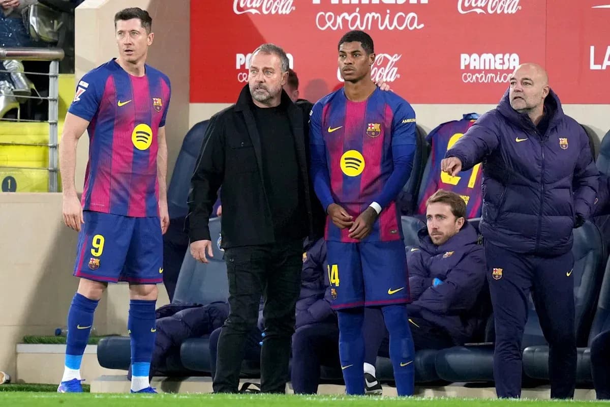 Barcelona players and coaching staff on the sidelines Barcelona players and coaching staff on the sidelines