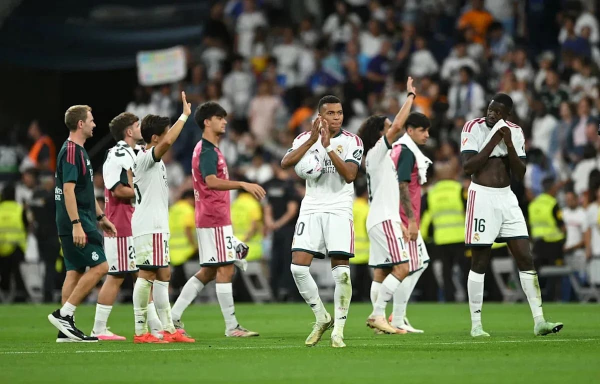 Real Madrid players applauding fans after match Real Madrid players applauding fans after match